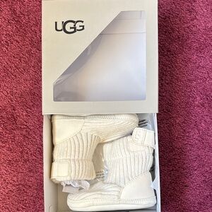 UGG Ivory Knit Baby Booties